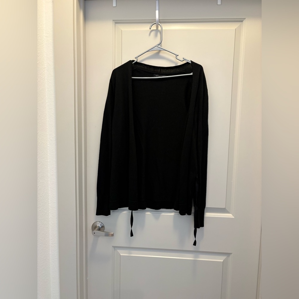 Banana Republic Black Wrap Cardigan 100% merino wool size L - Picture 2 of 4